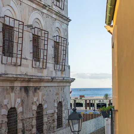 The Seafarers House - Latitude 37n In Ortigia